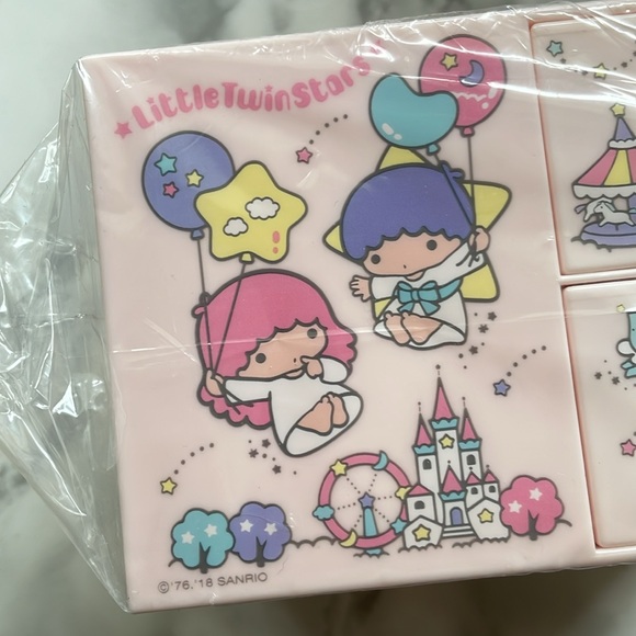 Sanrio NIB Kiki and Lala LITTLE TWIN STARS desk organizer box - Picture 8 of 14